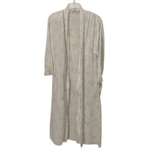 Carole Hochman Vintage White Floral Cotton Robe Womens Size Small USA Lace Trim